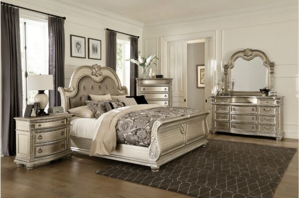 1757 Silver Bedroom Collection